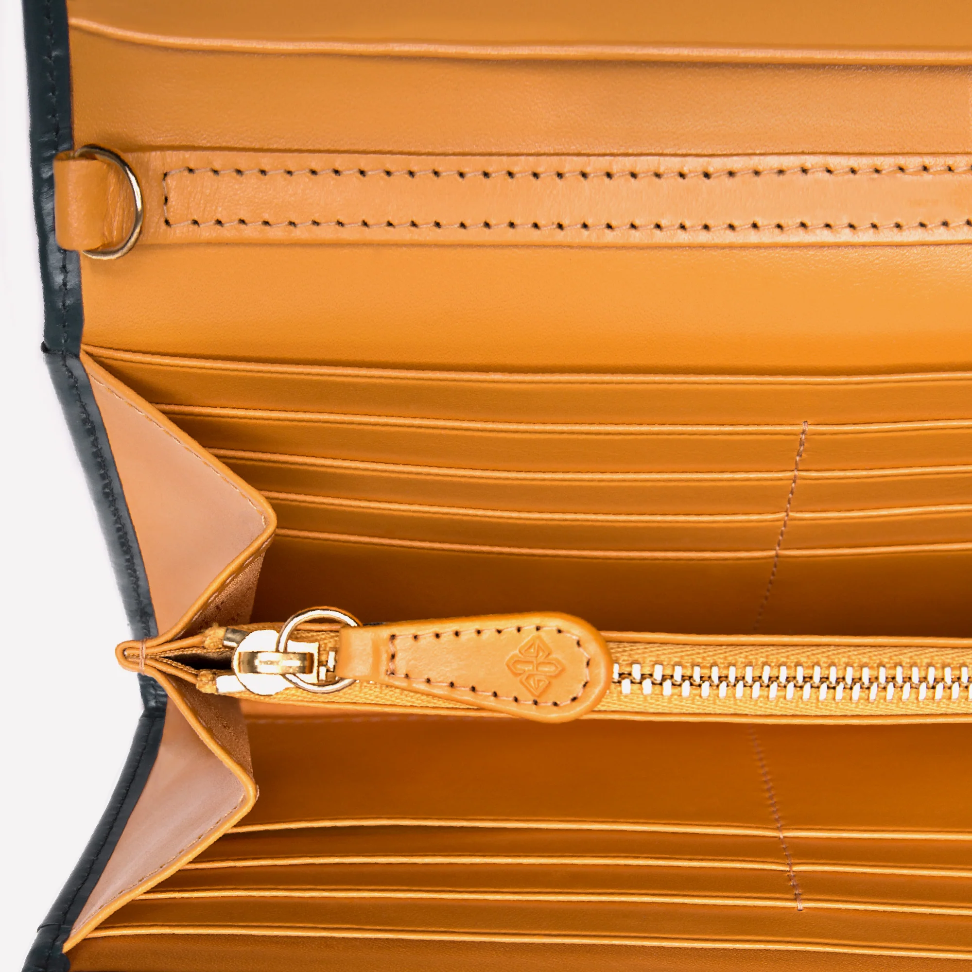Bridle Hide Large Flap-Over Purse - Image 8
