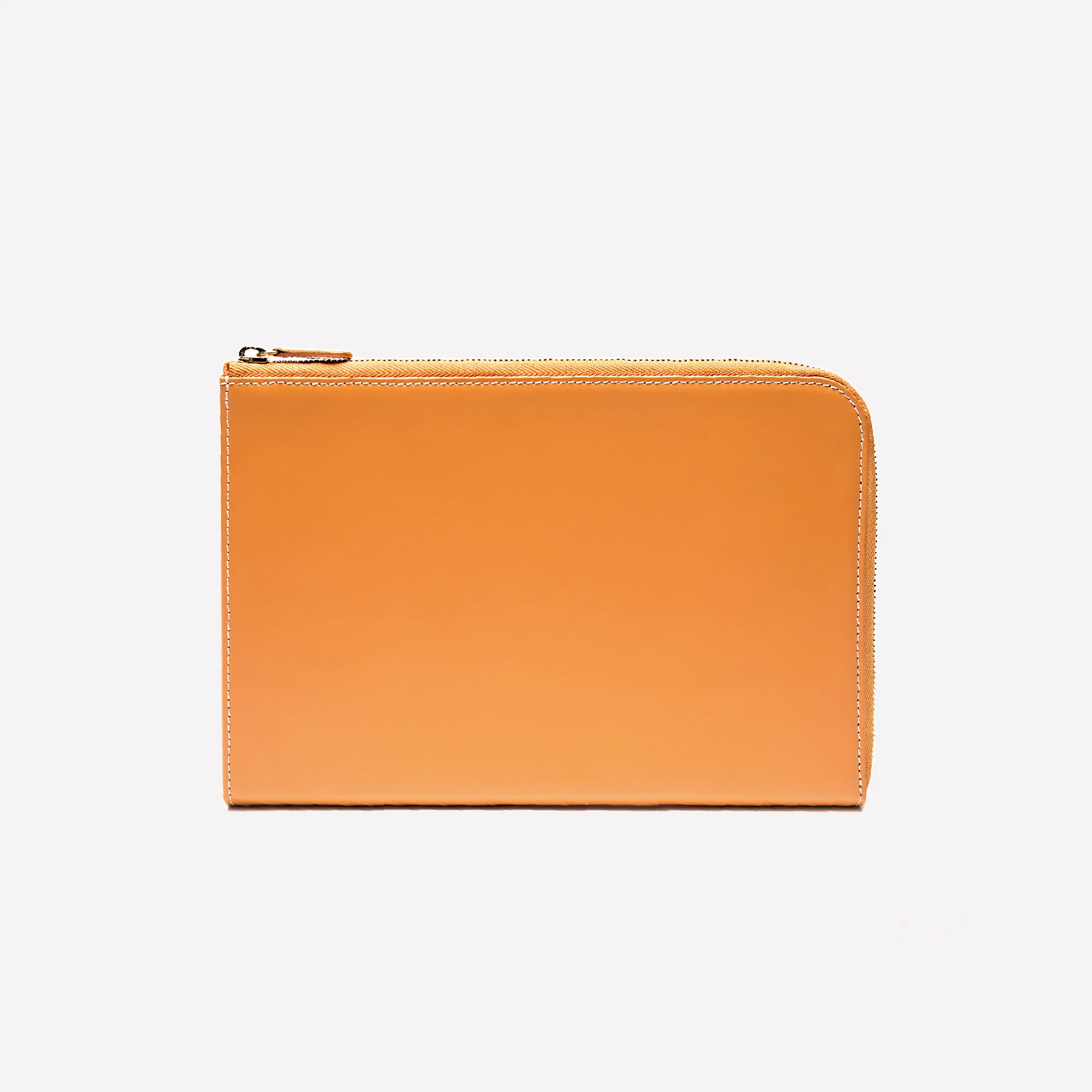 Bridle Hide Medium Zip Pouch - Image 10
