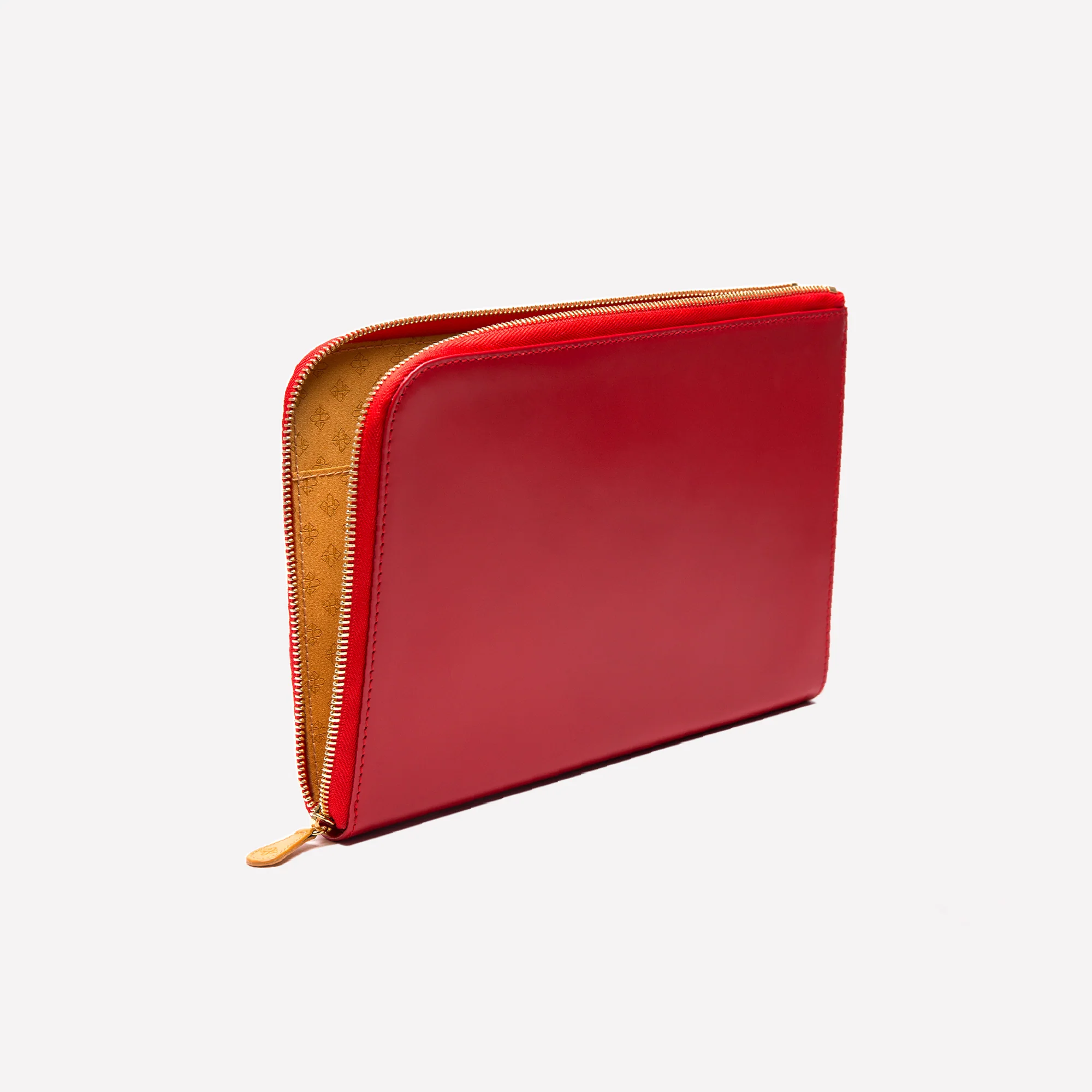Bridle Hide Medium Zip Pouch - Image 20