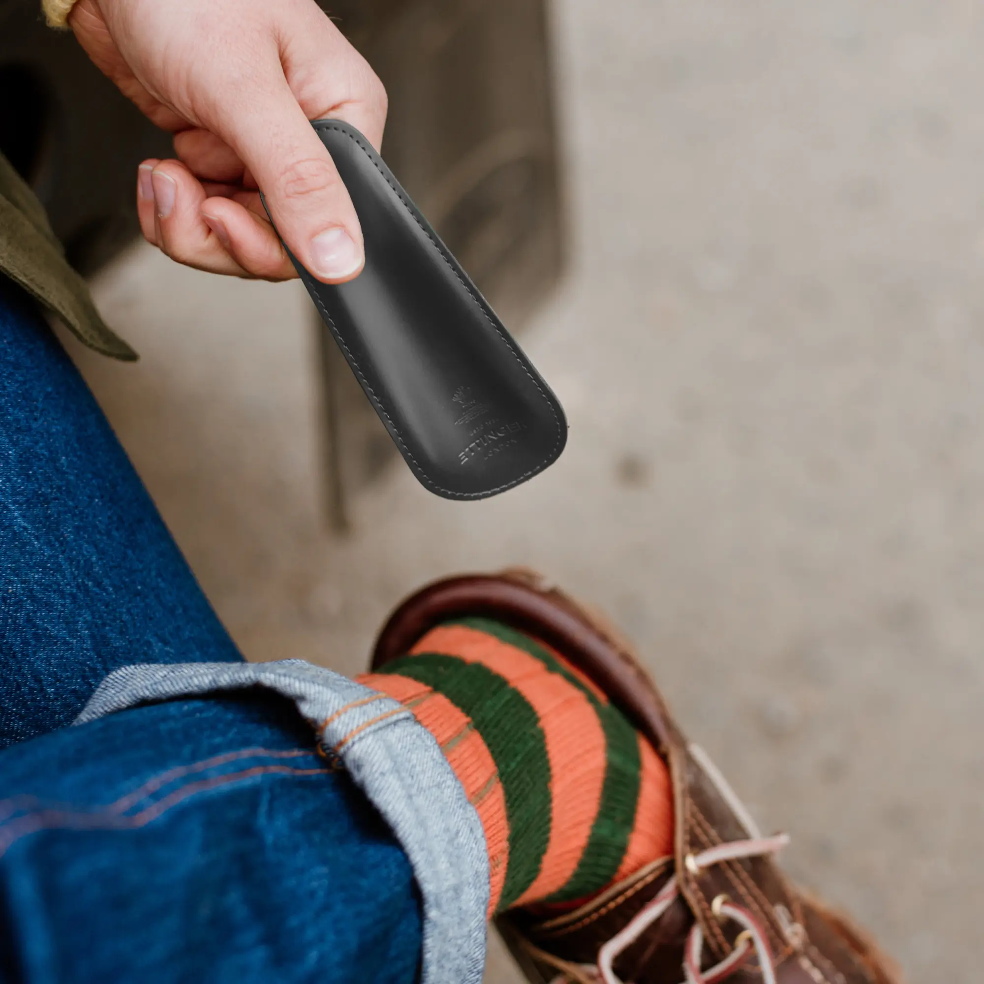 Bridle Hide Small Shoehorn - Image 4