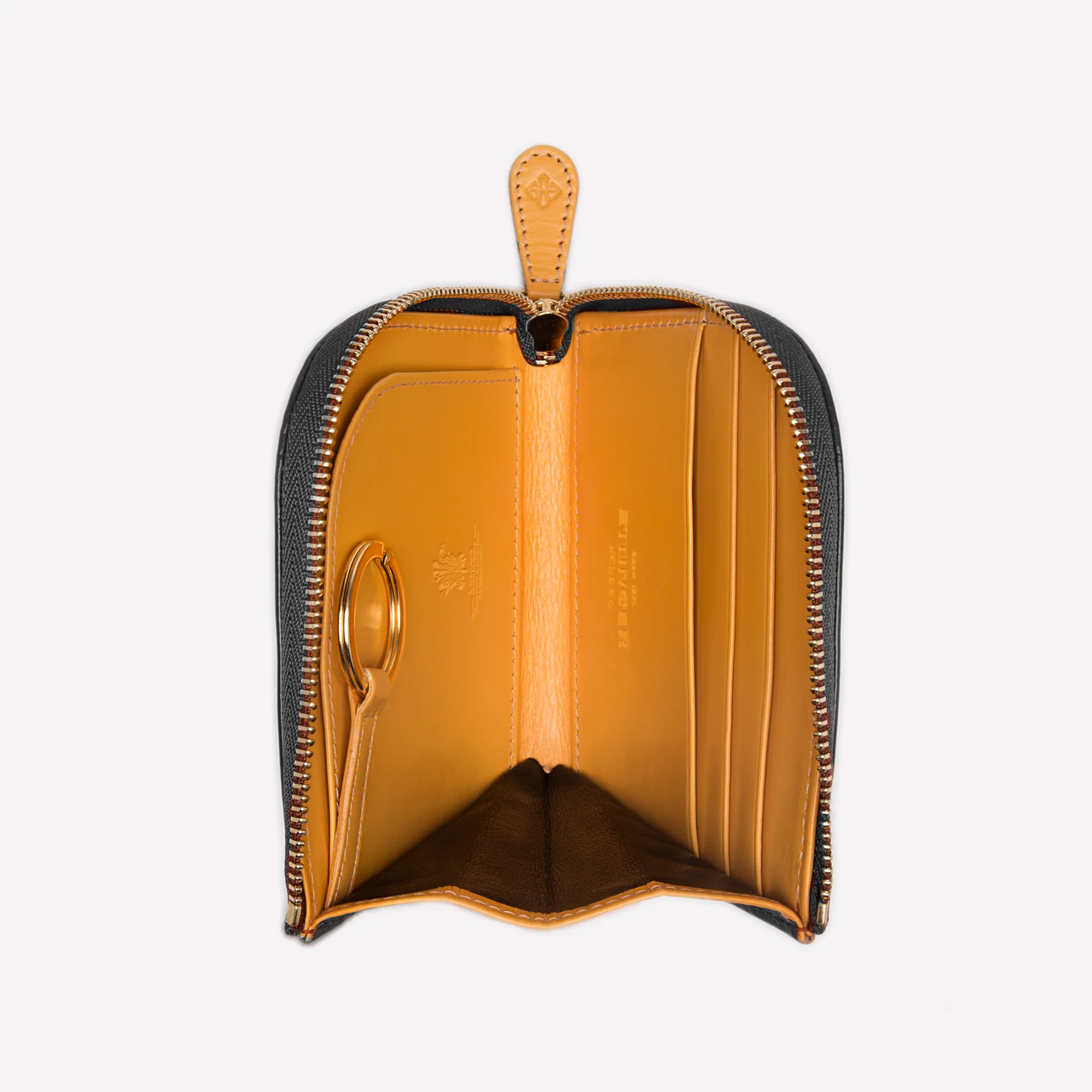 Bridle Hide Zipped Curved Wallet with Key Strap - Image 16