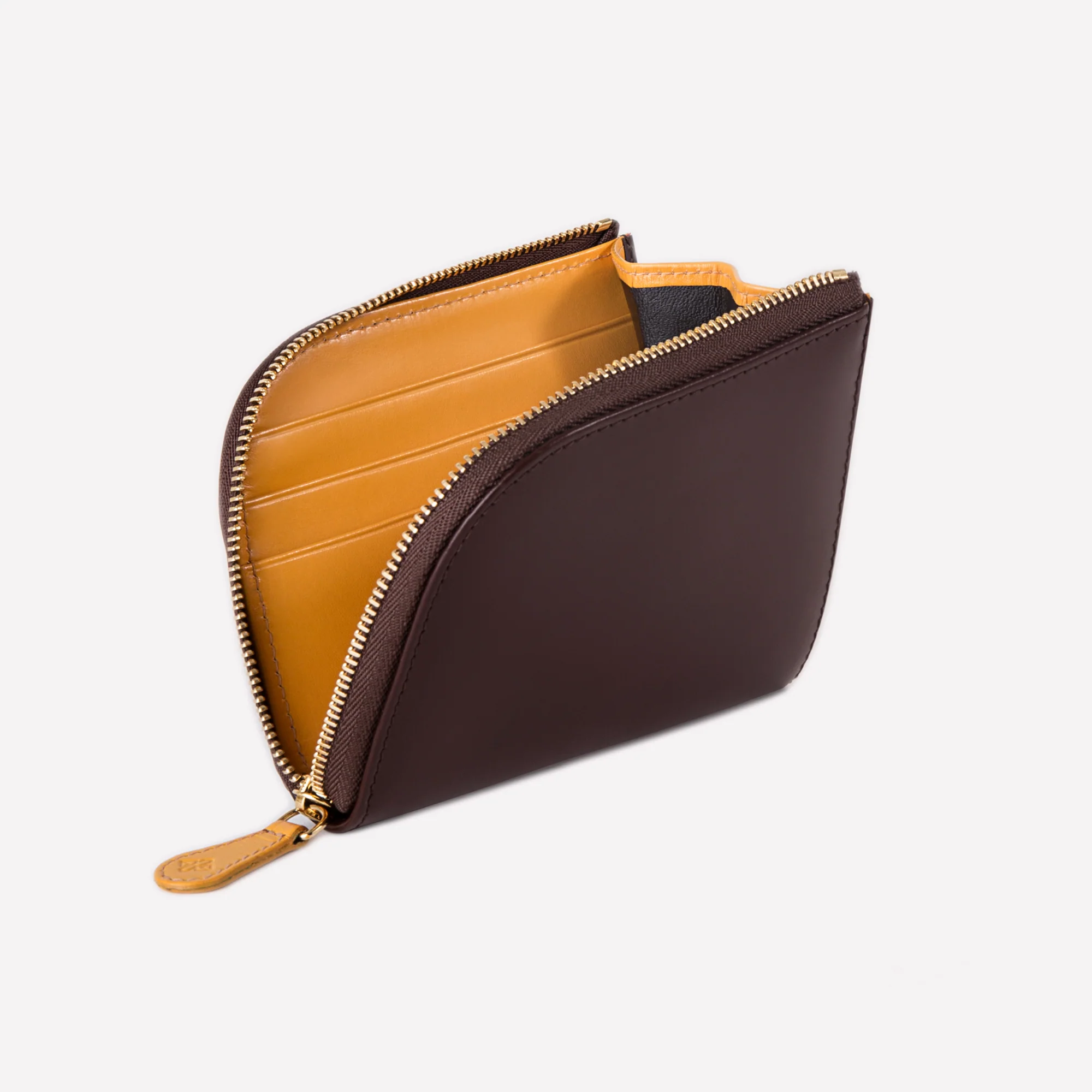 Bridle Hide Zipped Curved Wallet with Key Strap - Image 8