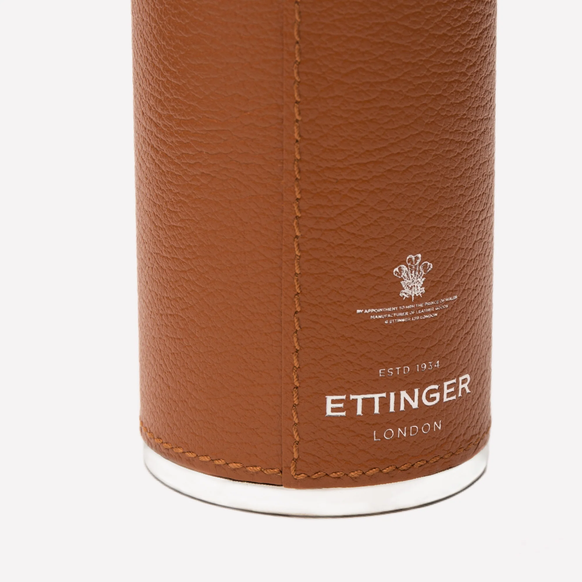 Capra 8oz Hunter Flask with 4 Cups - Image 19