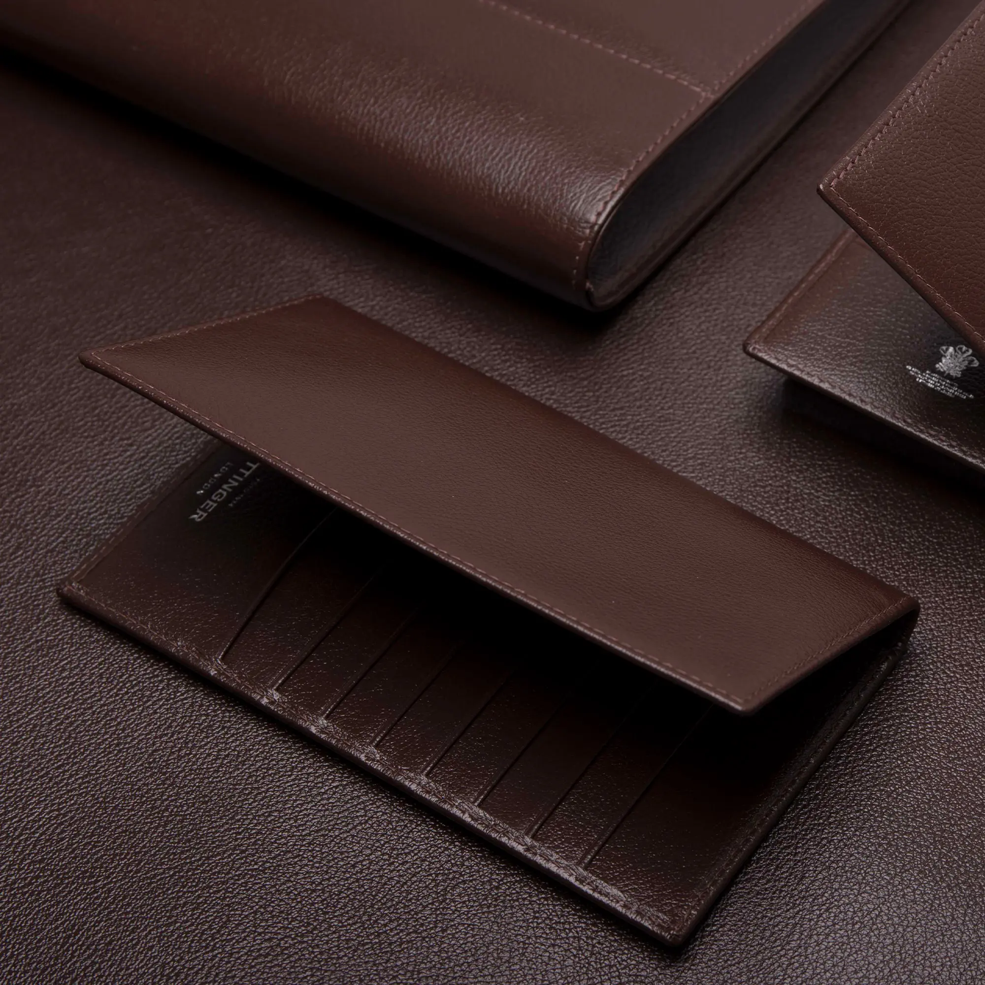 Capra Coat Wallet with 8 C/C - Image 14
