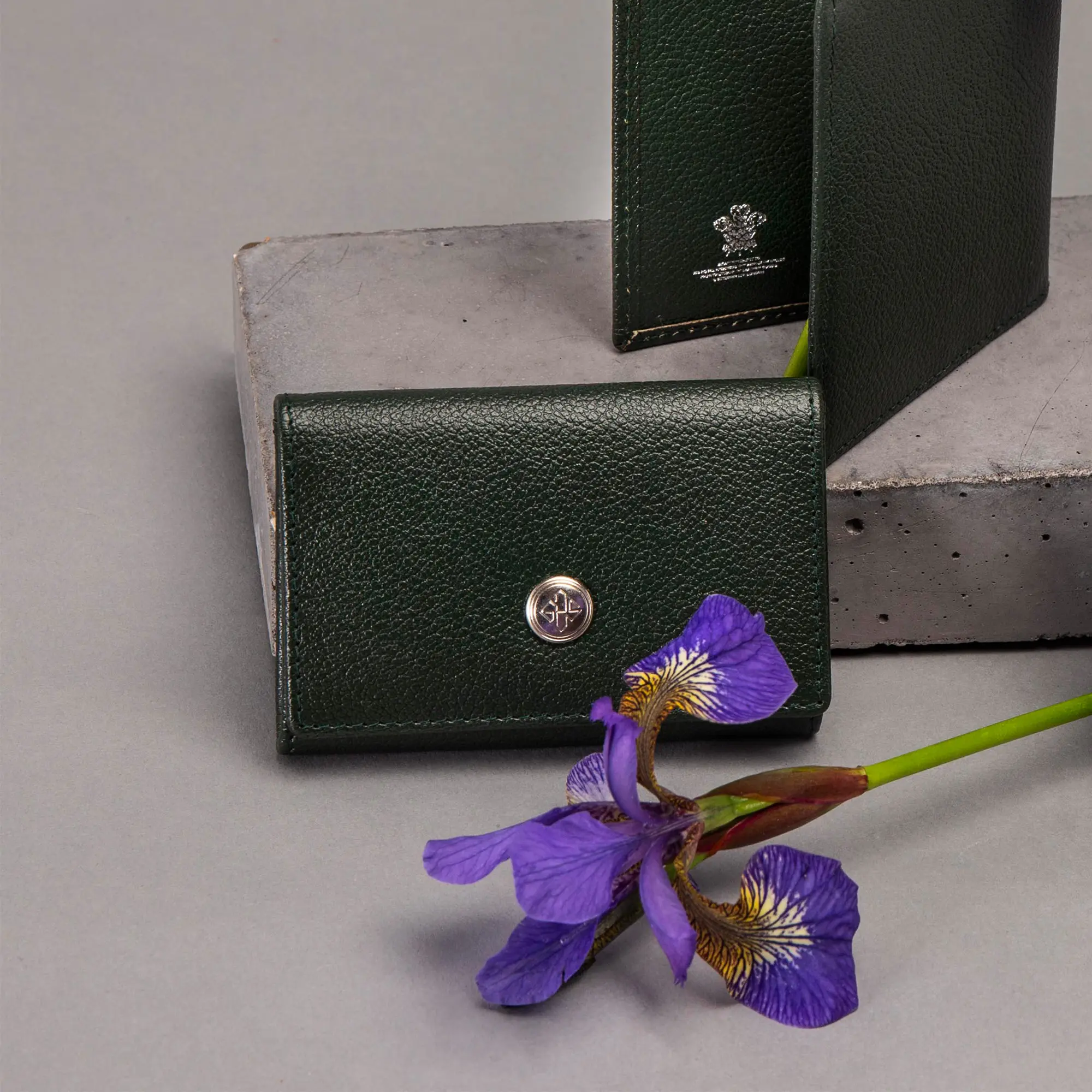 Capra Coin Purse With Card Pocket - Image 16