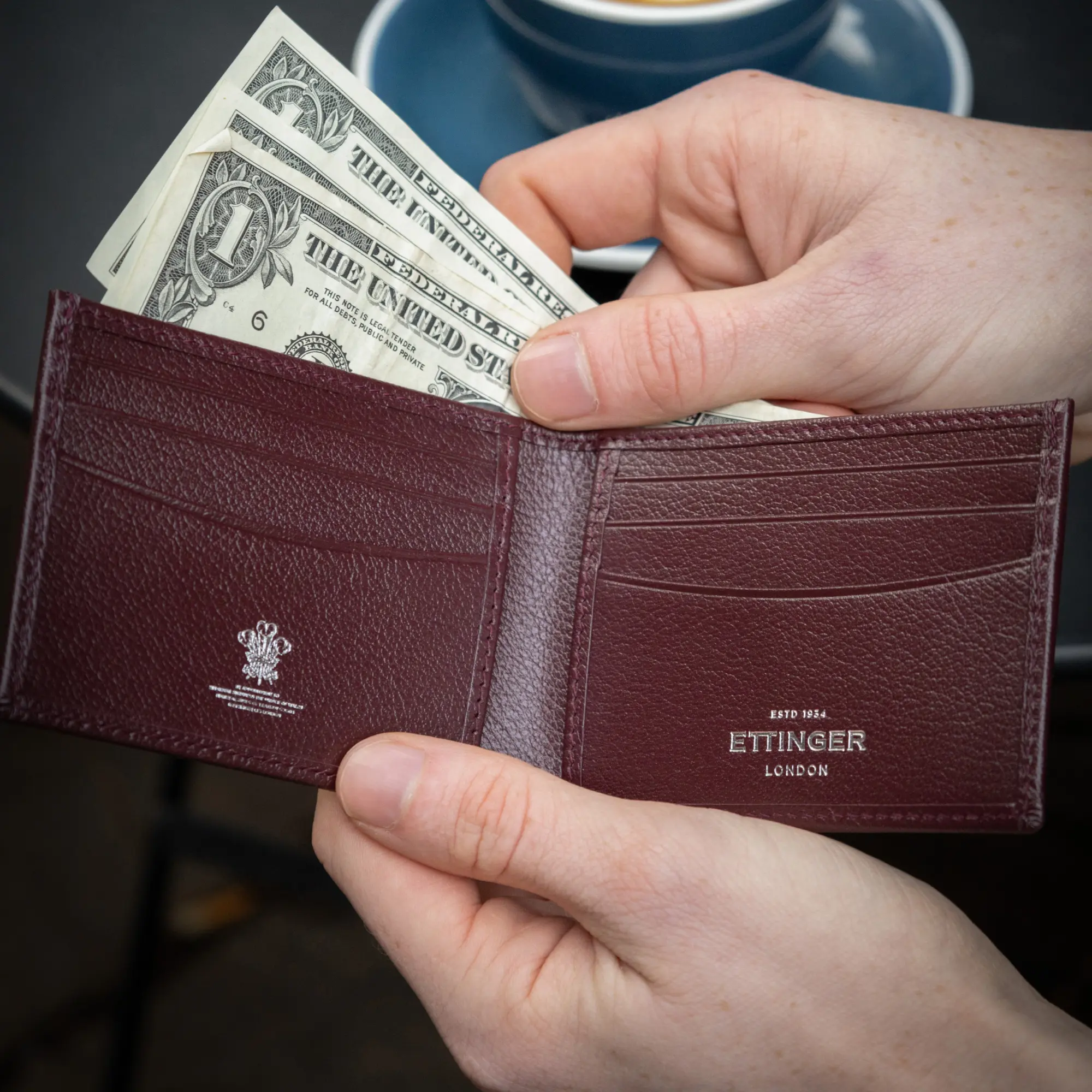 Capra Dollar Wallet with 6 C/C - Image 5