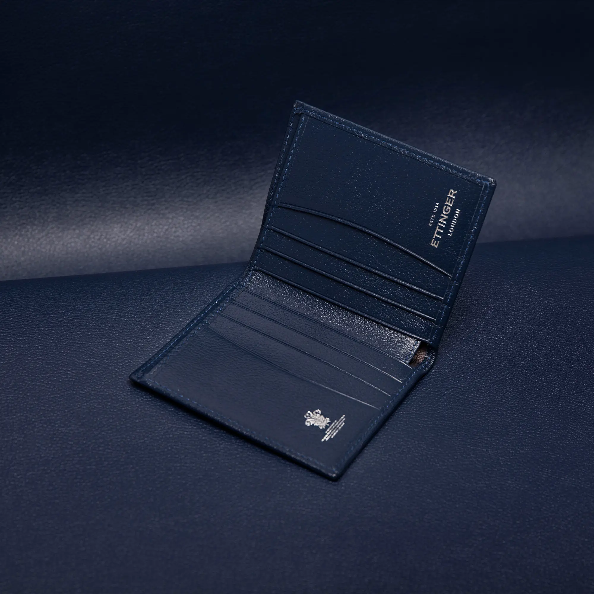 Capra Mini Wallet With 6 C/C - Image 11