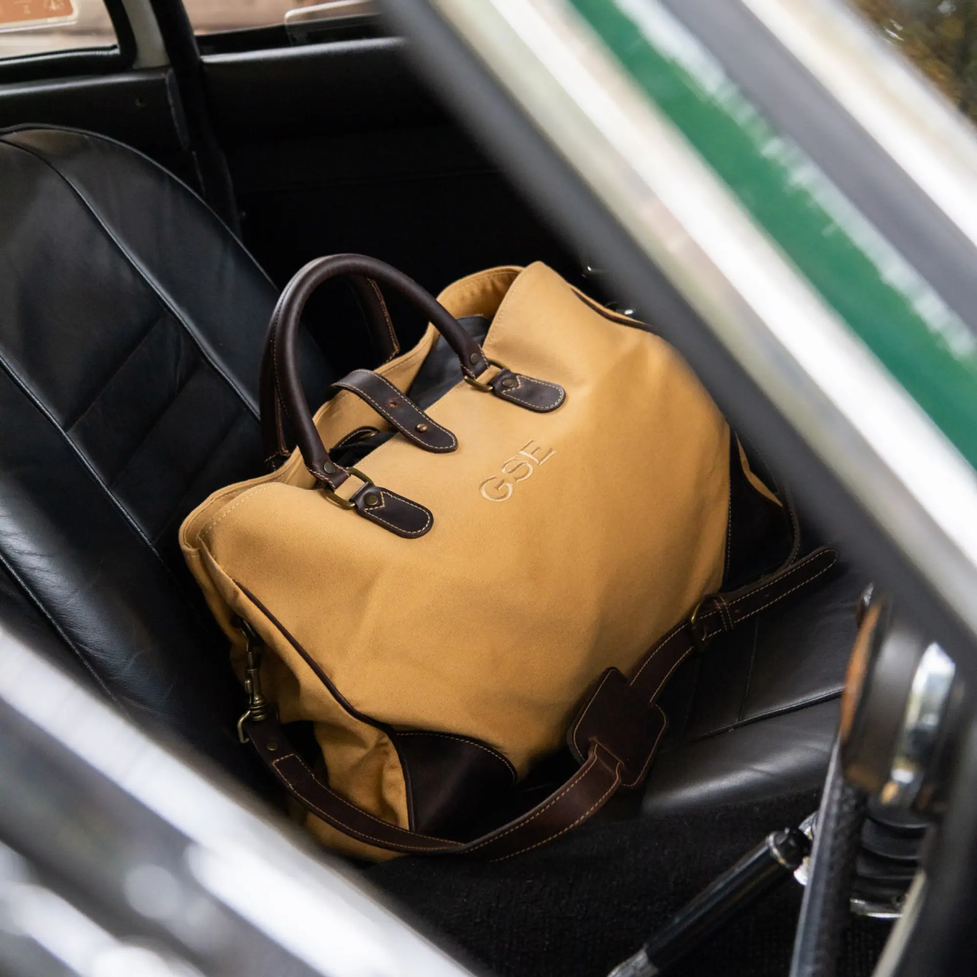 Pursuits Piccadilly Canvas Tote - Image 18